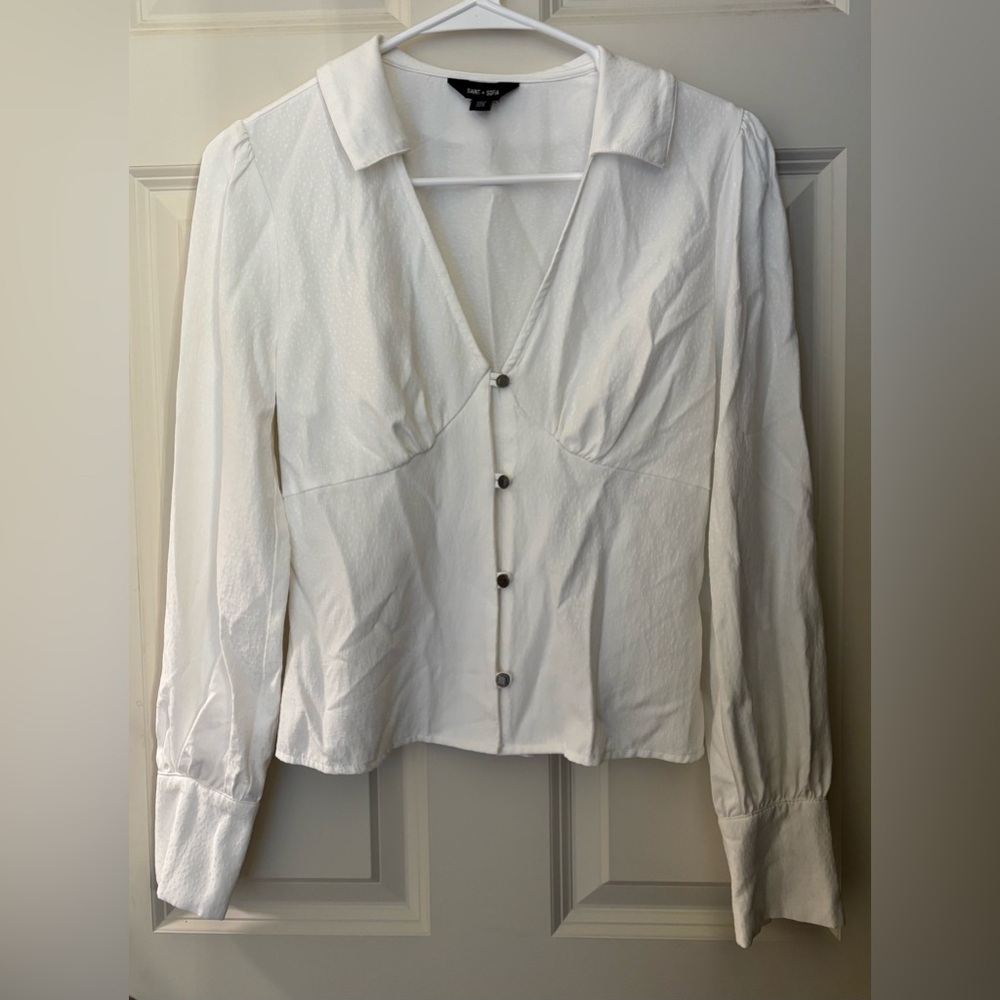 Saint + Sofia Galaxy V Cut Button Up Blouse in White Textured Fabric, Size S